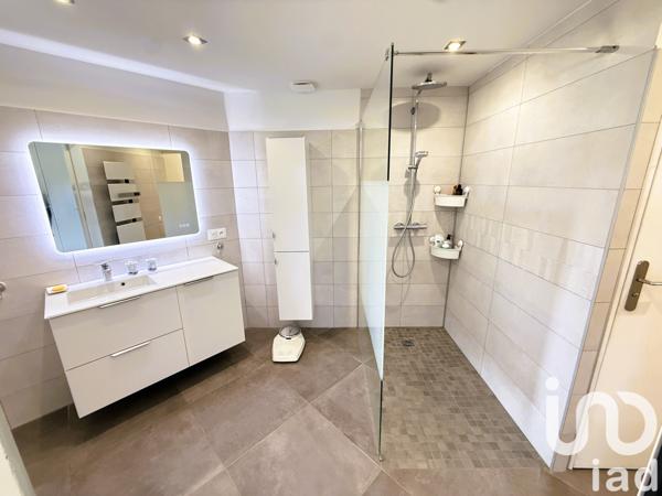 Maison à vendre 14 pièces 330 m² Vaison-la-Romaine