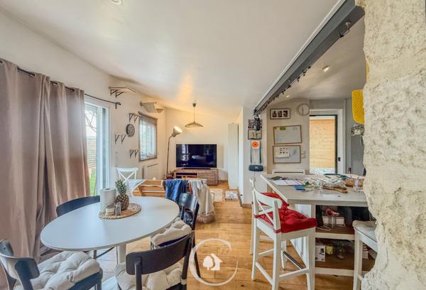 Salleboeuf (33370) JOLIE MAISON OSSATURE BOIS T4 - PISCINE - JARDIN