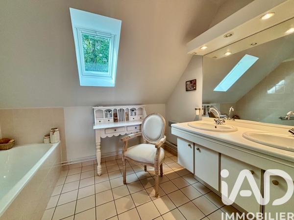 Maison à vendre 6 pièces 150 m² Bréchamps