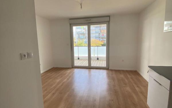 Appartement à louer    2 pièces •  Lingolsheim