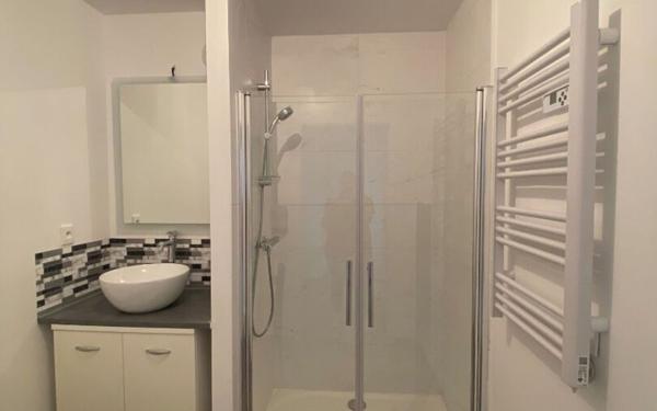 Appartement à louer    2 pièces •  Lingolsheim