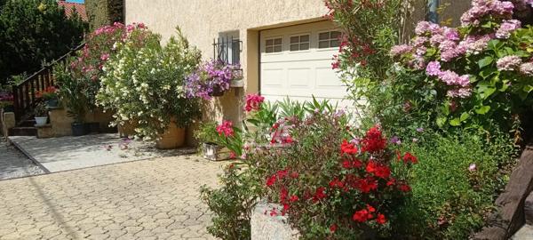 Élégante maison baignée de lumière ? exposition plein sud