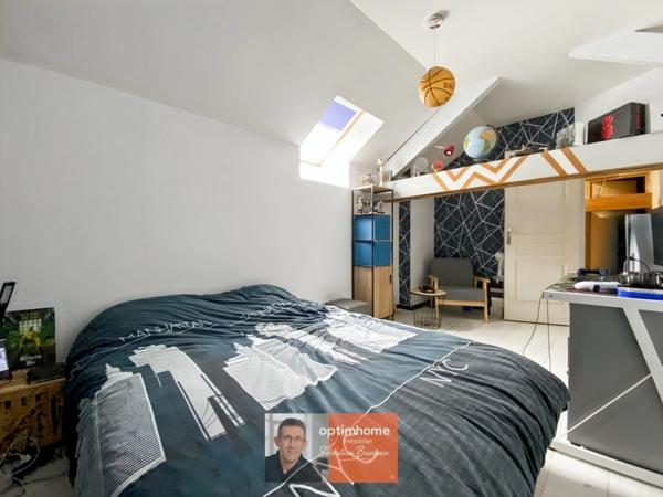Maison rénovée des années 30 avec piscine chauffée – Dole