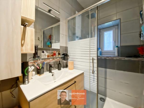 Maison rénovée des années 30 avec piscine chauffée – Dole
