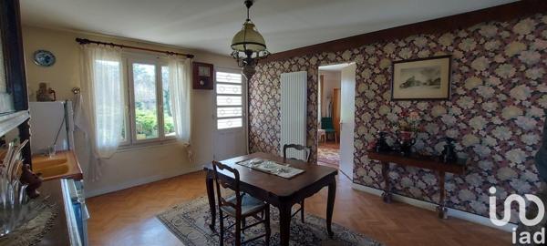 Maison traditionnelle 10 pièces de 240 m² à Brou (28160)