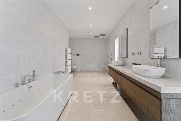 Villa contemporaine avec piscine et patio – Quartier Malard, Narbonne