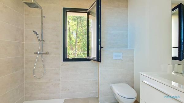MAISON INDIVIDUELLE 126 M² TERRAIN 705 M² DPE A A