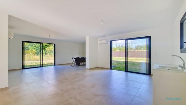 MAISON INDIVIDUELLE 126 M² TERRAIN 705 M² DPE A A