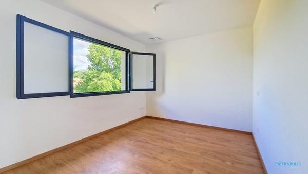 MAISON INDIVIDUELLE 126 M² TERRAIN 705 M² DPE A A
