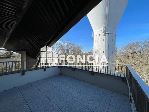 Location Appartement 2 pièces 38.5 m² - 15 AVENUE CHANOINE CARLOTTI Tours 37200