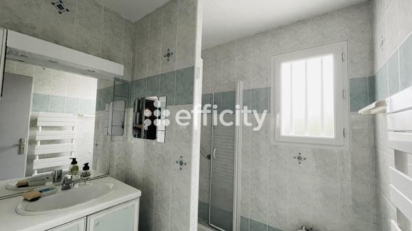 Maison
         5 pièces
        - 99 m² Exclusivité