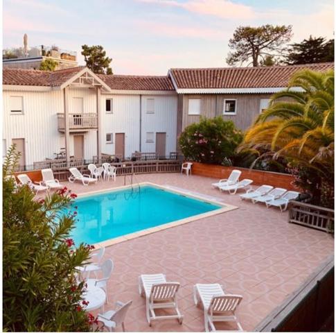 A quelques mètres de la plage du Canon Appartement avec piscine , Lege cap ferret A quelques mètres de la plage du Canon Appartement avec piscine , Lege cap ferret