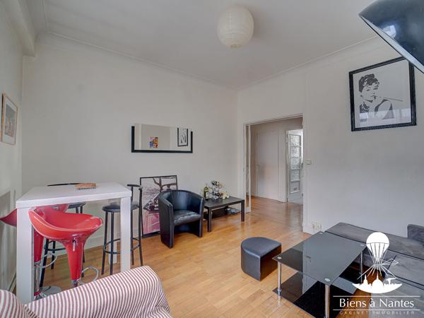 A vendre appartement T3 Hypercentre ascenseur et cave , Nantes A vendre appartement T3 Hypercentre ascenseur et cave , Nantes