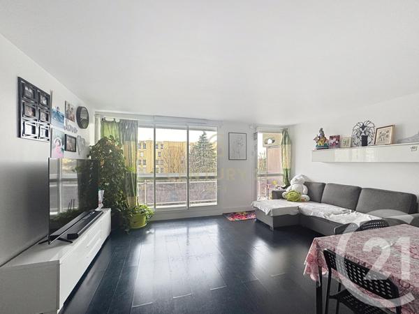 Appartement F3 à vendre  3 pièces - 72,64 m2 NOISY LE GRAND - 93
