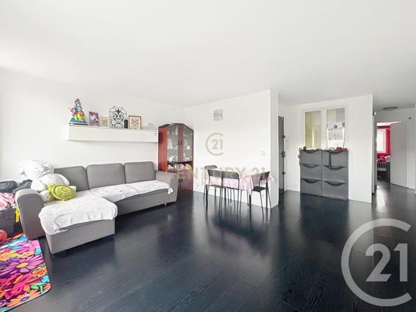 Appartement F3 à vendre  3 pièces - 72,64 m2 NOISY LE GRAND - 93