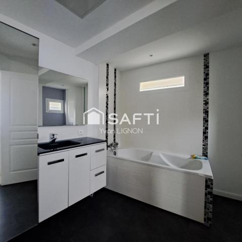 Bourg de St-Lyphard avec Jardin