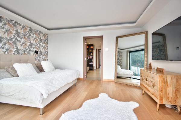 Maison à vendre  5 pièces - 183 m2 TOURRETTE LEVENS - 06