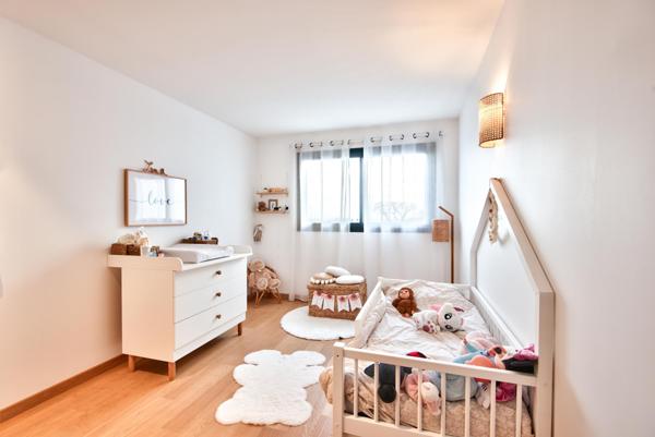 Maison à vendre  5 pièces - 183 m2 TOURRETTE LEVENS - 06