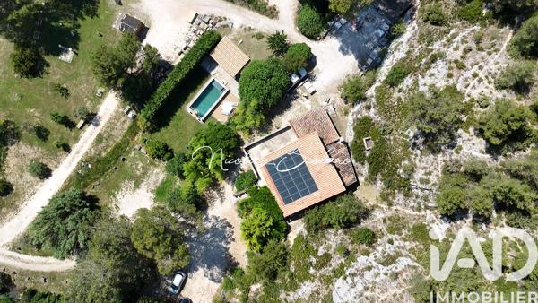 Maison à vendre 5 pièces 149 m² Cheval-Blanc