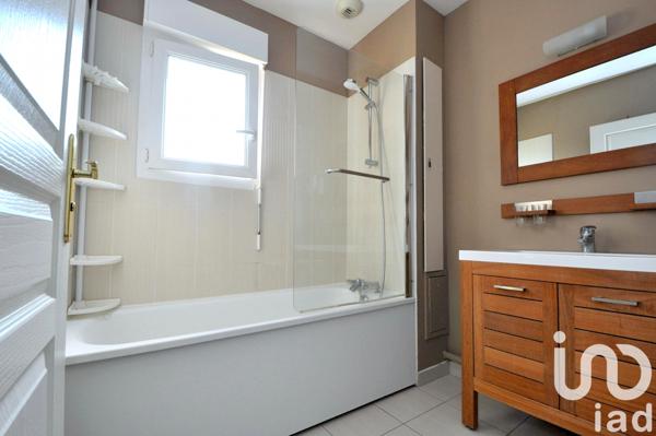 Appartement à vendre 2 pièces 60 m² Vert-le-Petit