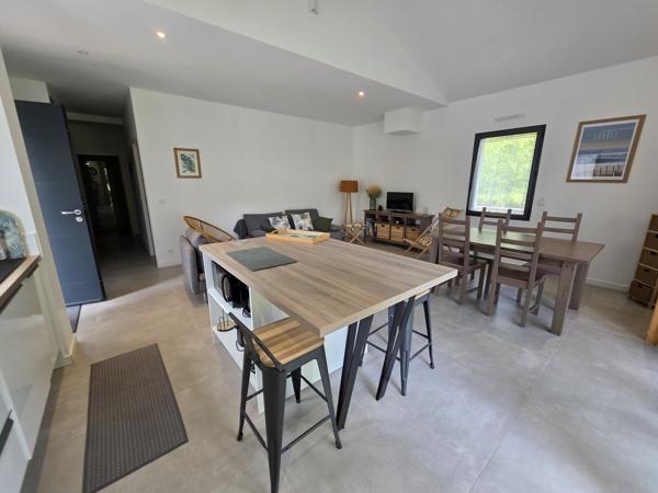 Maison
         7 pièces
        - 207 m² Bien prestige