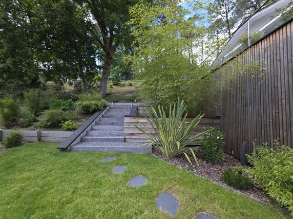 Maison
         7 pièces
        - 207 m² Bien prestige