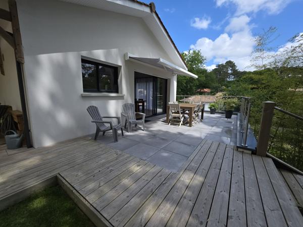 Maison
         7 pièces
        - 207 m² Bien prestige