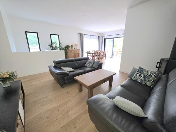 Maison
         7 pièces
        - 207 m² Bien prestige