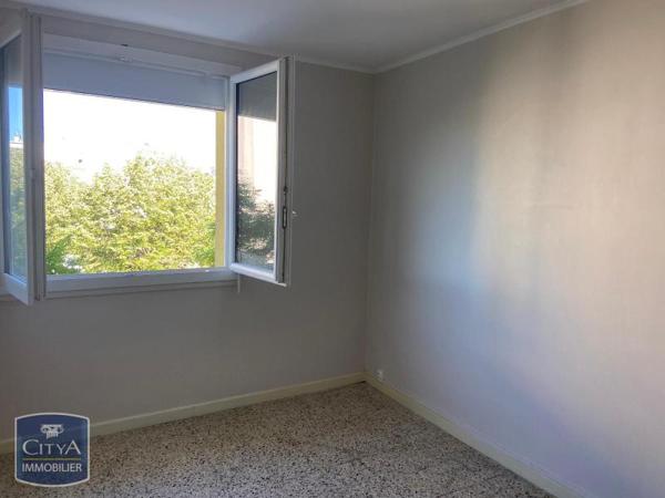 Appartement à louer 4 pièces 65.1m²