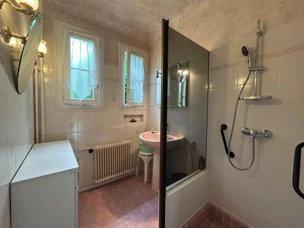 Vente                                                      Maison
                        
                     8 pièces                                         à Soisy-sous-Montmorency