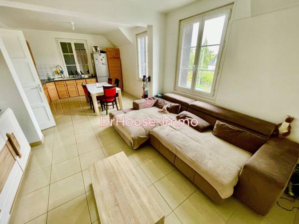 Immeuble à vendre de 242 m²