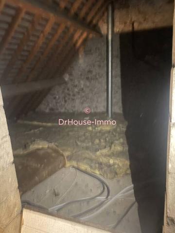 Immeuble à vendre de 242 m²