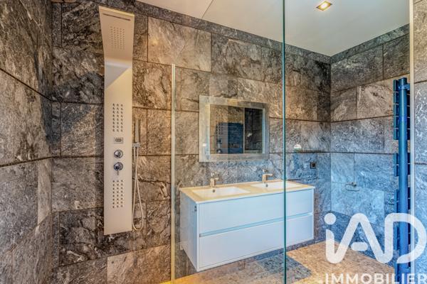 Maison à vendre 9 pièces 420 m² Puget-sur-Argens