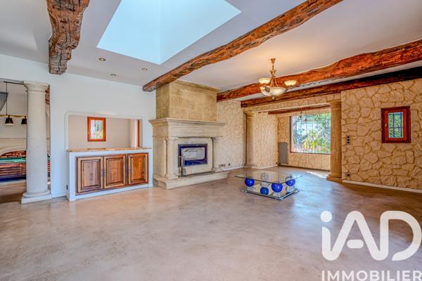 Maison à vendre 9 pièces 420 m² Puget-sur-Argens