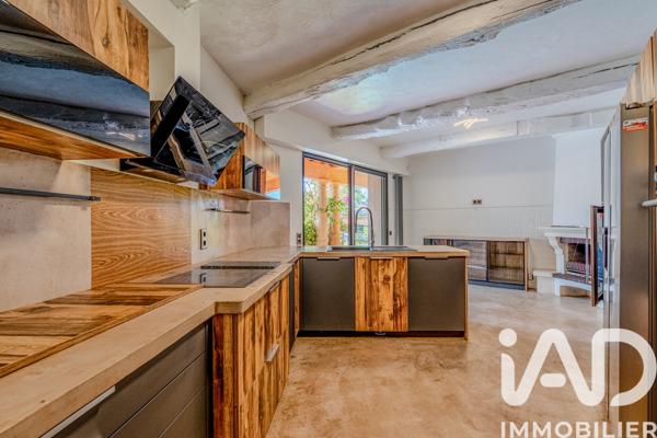 Maison à vendre 9 pièces 420 m² Puget-sur-Argens