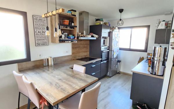 Maison à vendre    3 pièces •  La Limouzinière