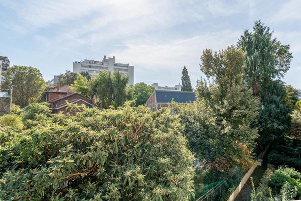 Appartement de charme rénové avec vue sur le Jardin des Plantes