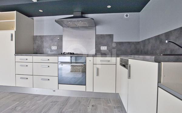 Maison à vendre    4 pièces •  Nexon