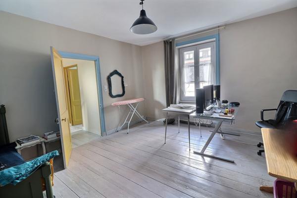 Landerneau (29800) LANDERNEAU MAISON DE VILLE DE CARACTERE DE 295 m2 JARDIN ARBORE 539 m2