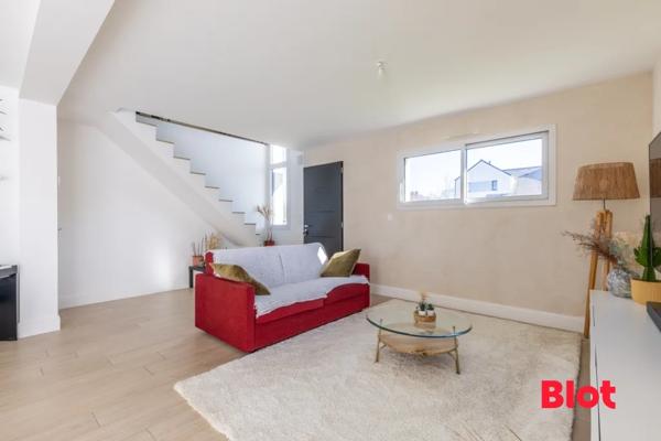 Maison 4 pièce(s)