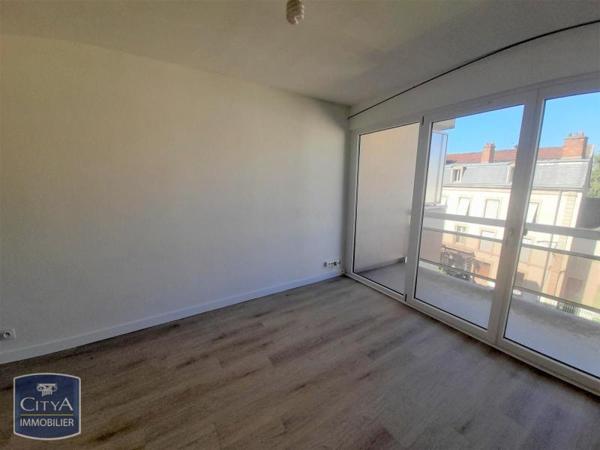 Appartement à louer 1 pièce 29.75m² Nancy (54000)