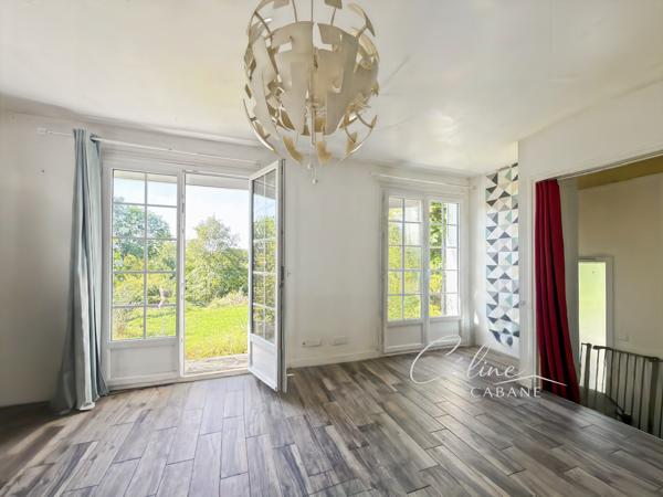 Maison
         4 pièces
        - 72 m² 194 500 € *