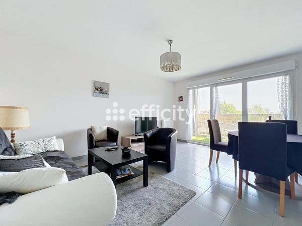 Appartement
         3 pièces
        - 61 m² 169 800 € *