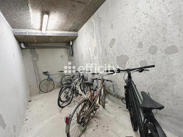 Appartement
         3 pièces
        - 61 m² 169 800 € *