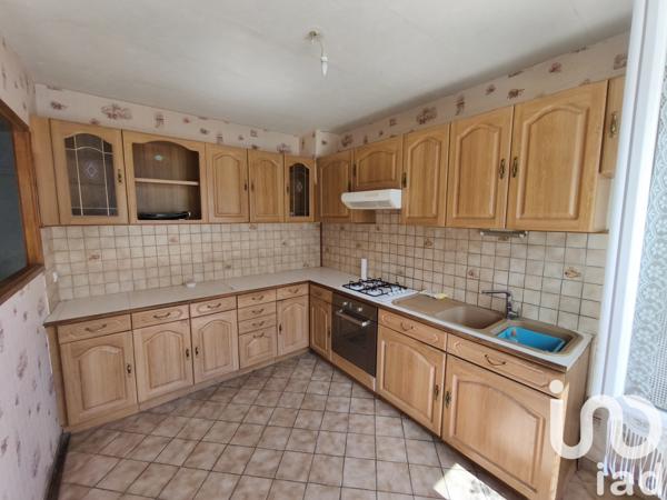 House for sale 4 rooms 86 m² Fagnières