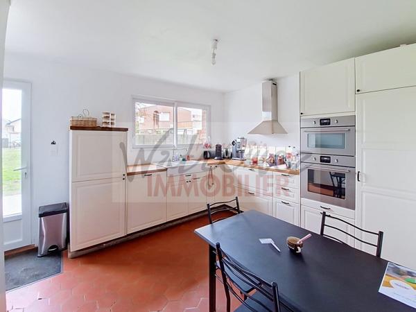 Maison 5 chambres double garage Saint-Amand-les-Eaux