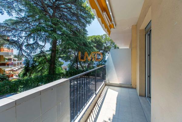 Cap D'Ail (06): Superbe Appartement 3 Pièces de 90m2 ,Piscine