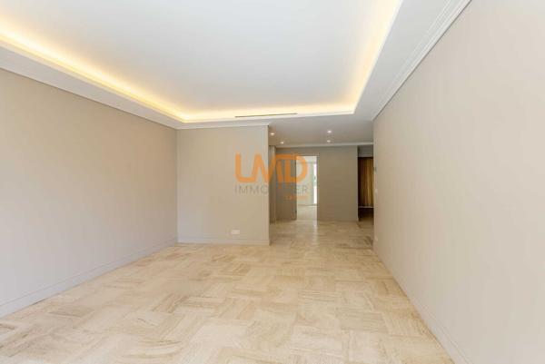 Cap D'Ail (06): Superbe Appartement 3 Pièces de 90m2 ,Piscine