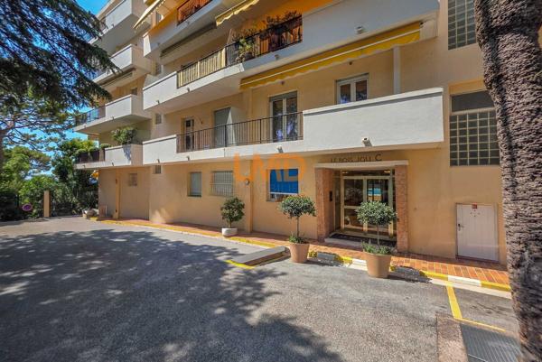Cap D'Ail (06): Superbe Appartement 3 Pièces de 90m2 ,Piscine