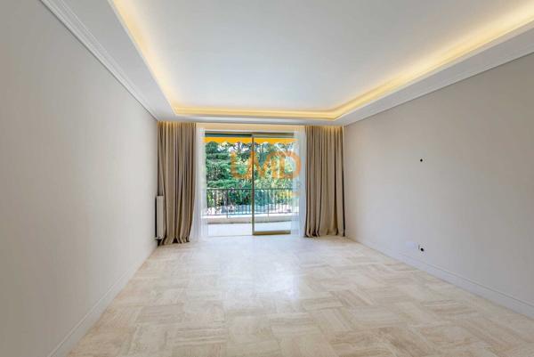 Cap D'Ail (06): Superbe Appartement 3 Pièces de 90m2 ,Piscine